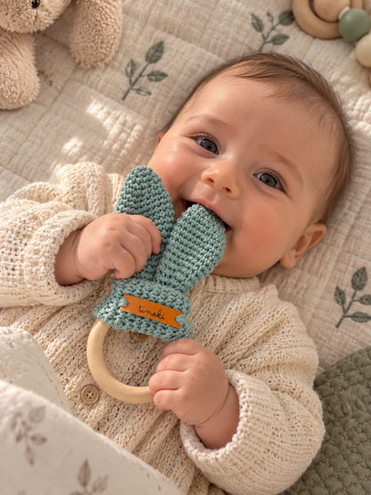 Hochet oreilles de lapin en crochet – TINOKI